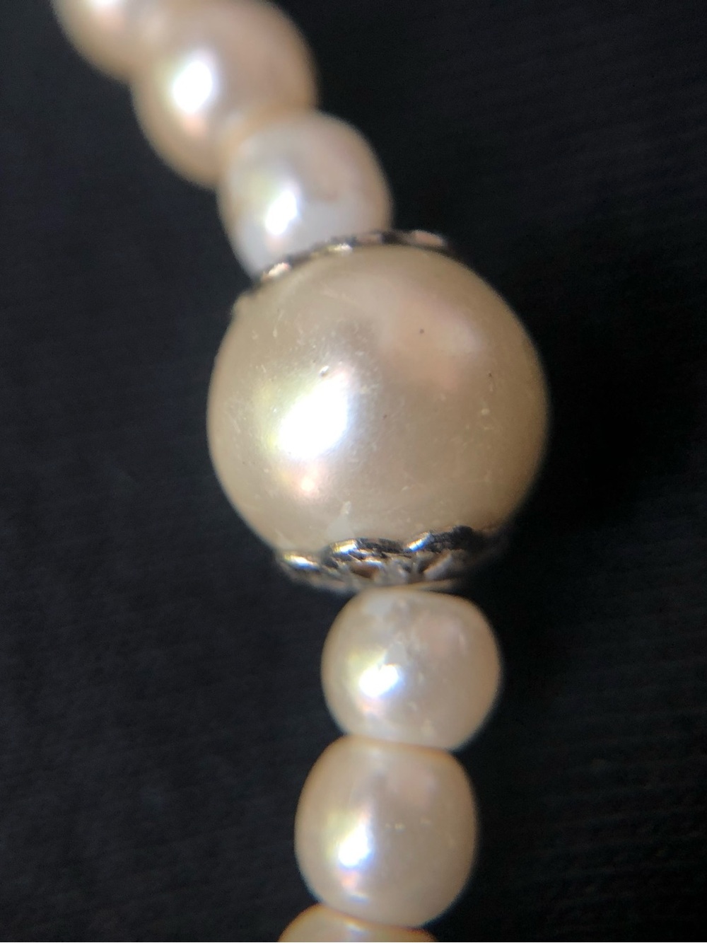FREE ADD ON Vintage Faux Pearl Choker - Picture 2 of 3